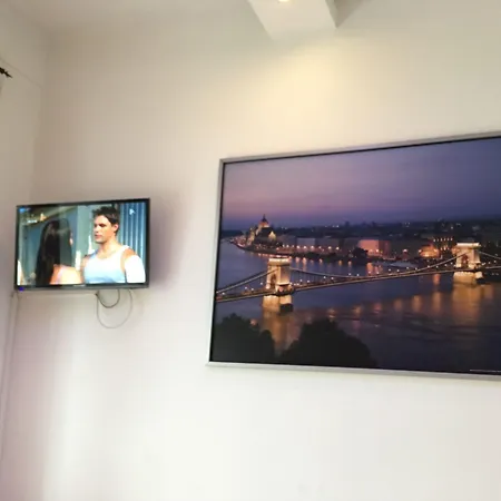 Europa Centerpoint Apartment