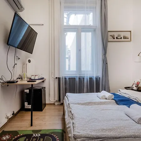 Europa Centerpoint Apartment